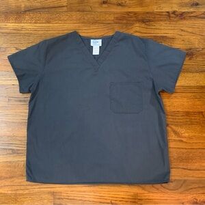 Gem Scrubs Top Gray Grey Medical Dental Healthcare Shirt
Men Large
Chest Pocket